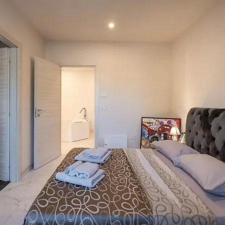 Dimora Santi Medici Apartment *
